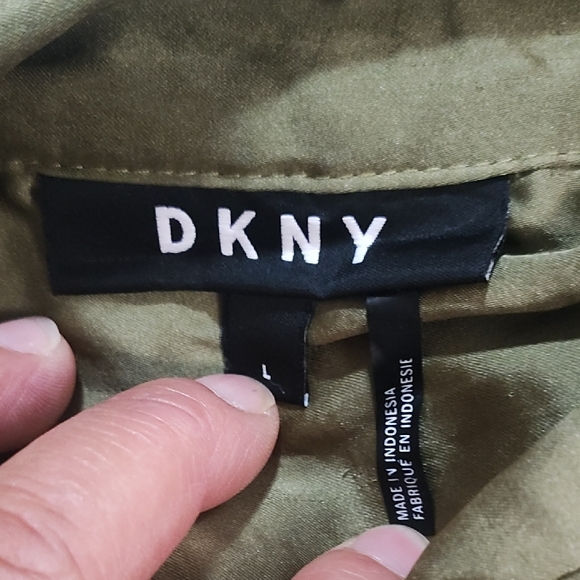 DKNY Sage Green Casual Shirt‎ - Picture 9 of 11